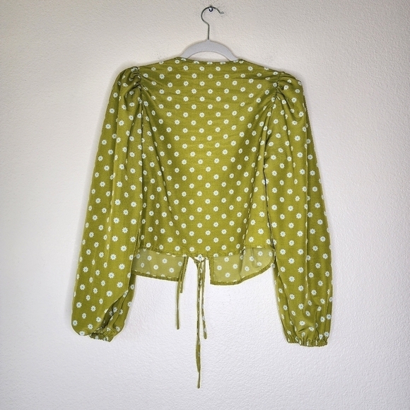 Levi's Sleeve Daisy Embry Tie Front Puff  Print Shirt M - Picture 4 of 6